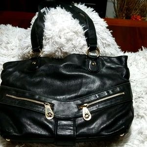 Michael Kors Large Shoulder bag.